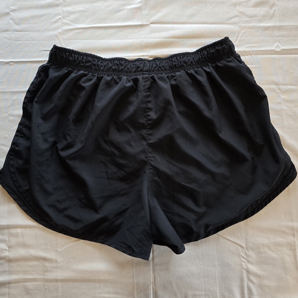 Nike Women's Black Running Shorts - Picture 3 of 3